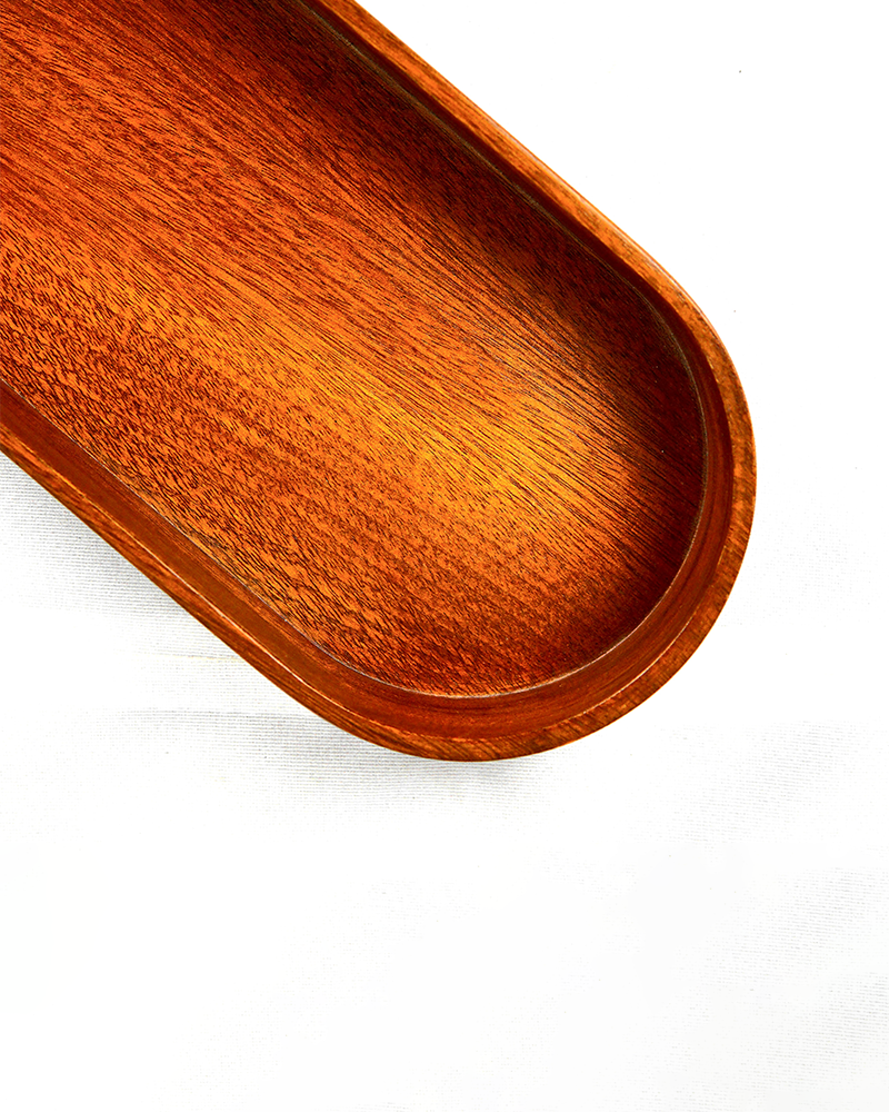 The Harbour Dish Long