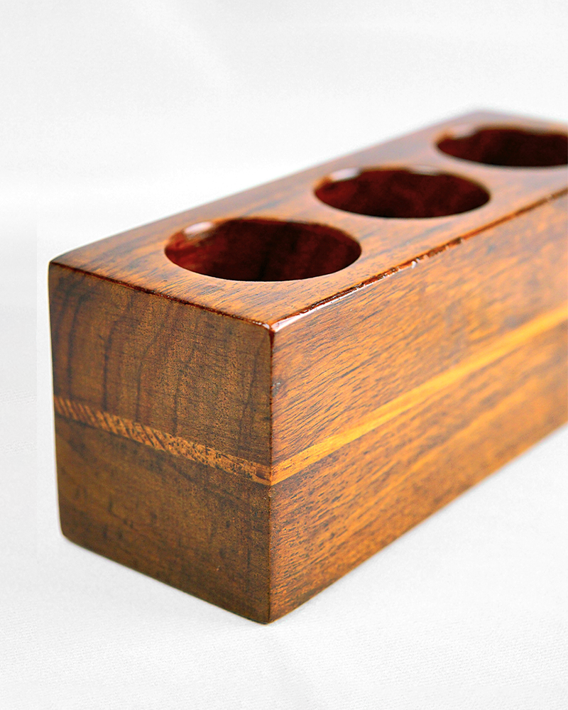 Compact Pen Holder