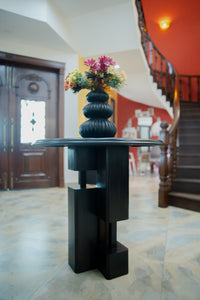 TRI FORM CONSOLE