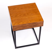 CRIMSON COFFEE 
TABLE