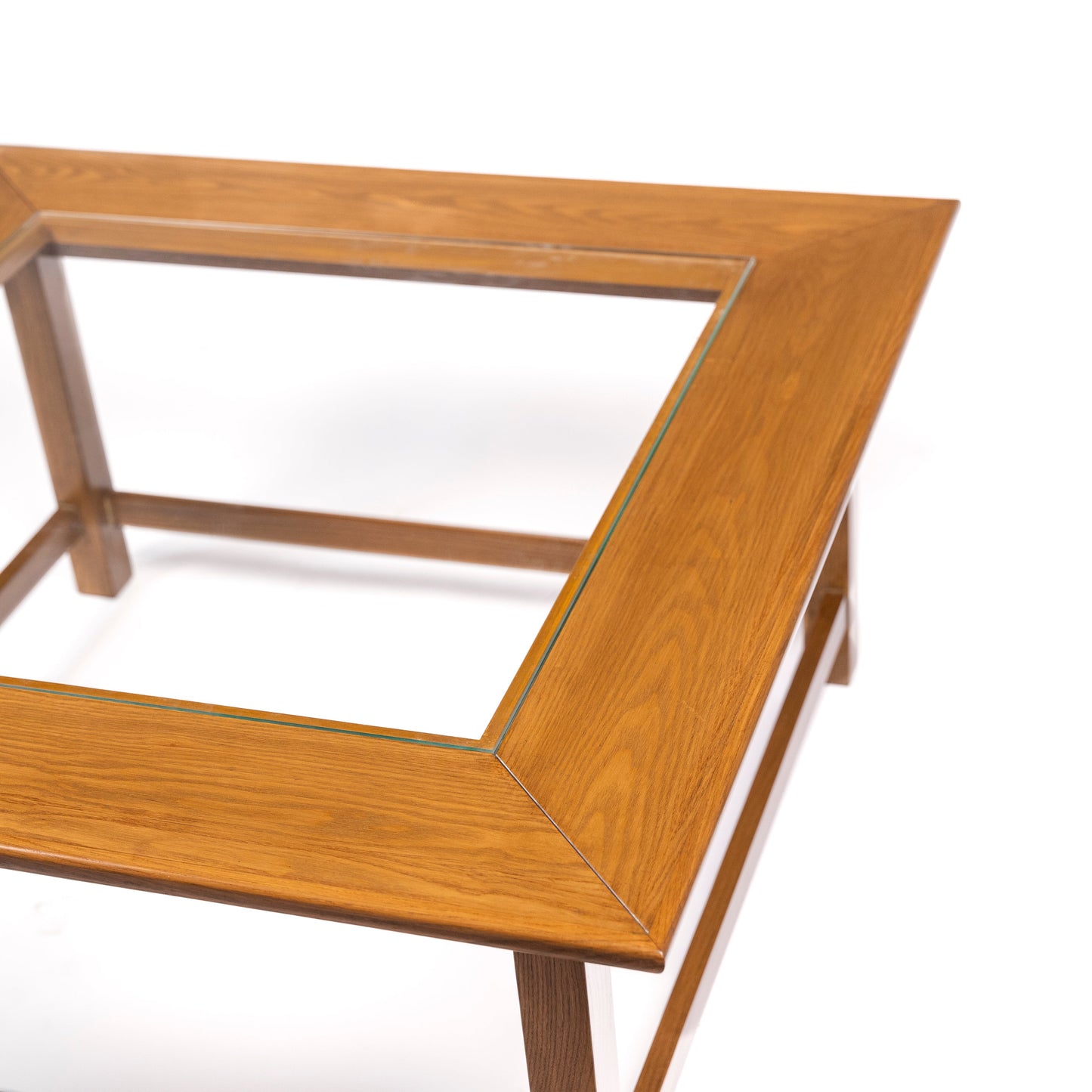 VISTA CENTER TABLE
