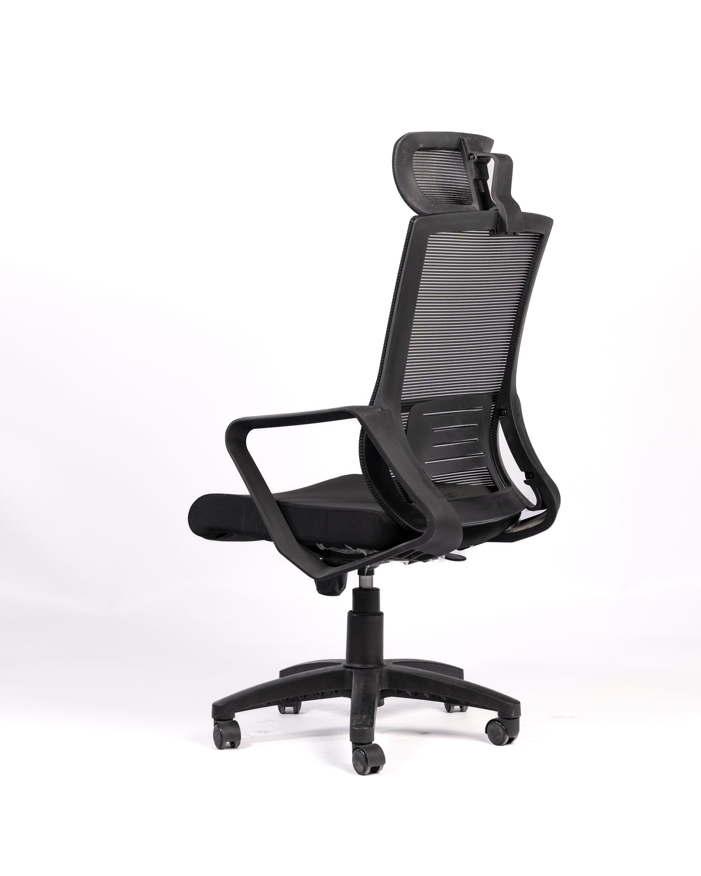 STRUCTURE CHAIR