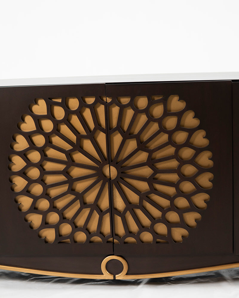 Cavelle Side Board