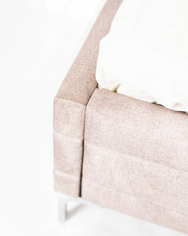 Velora Bed Set
