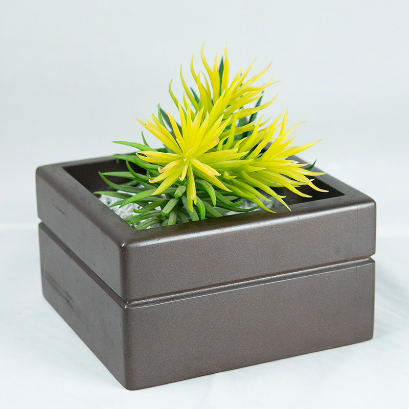 Minimilist Wood  Planter