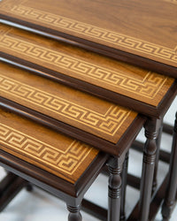 Tessera Table Set