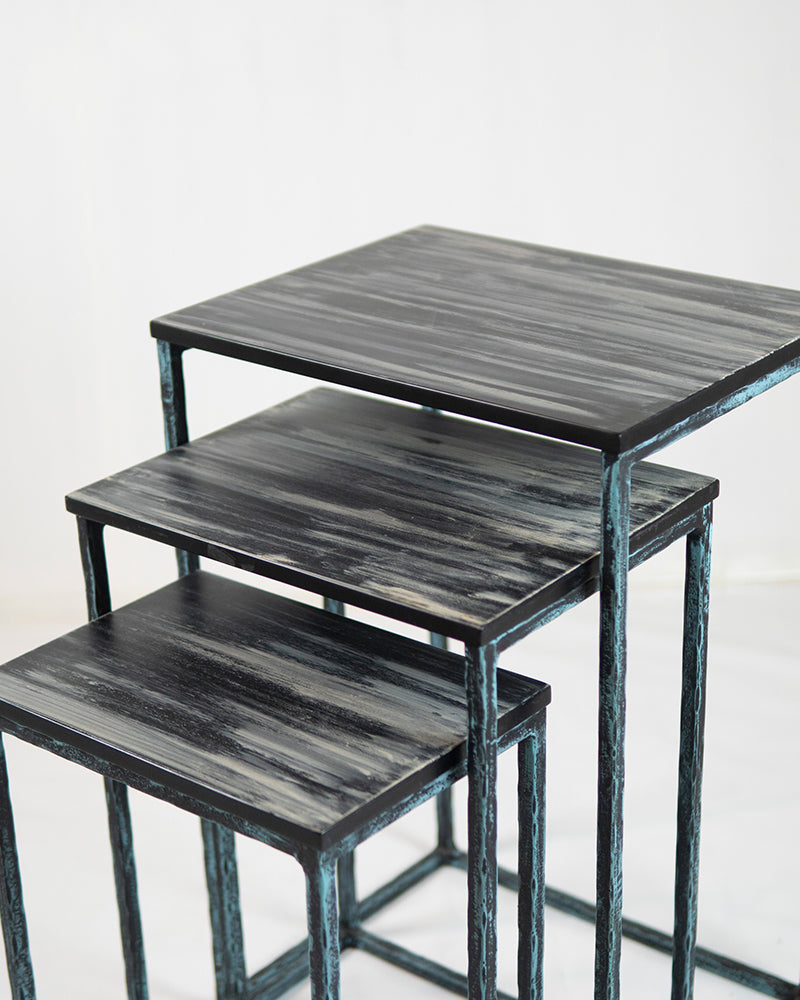 Nestora Table Set