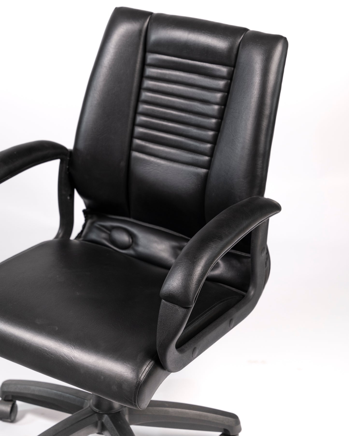 ZENITH CHAIR